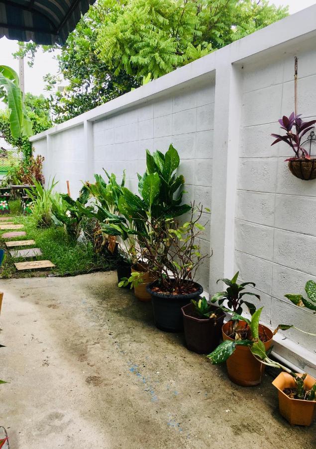 Baan Chang Guesthouse Ban Khlong Thewa Luaran gambar