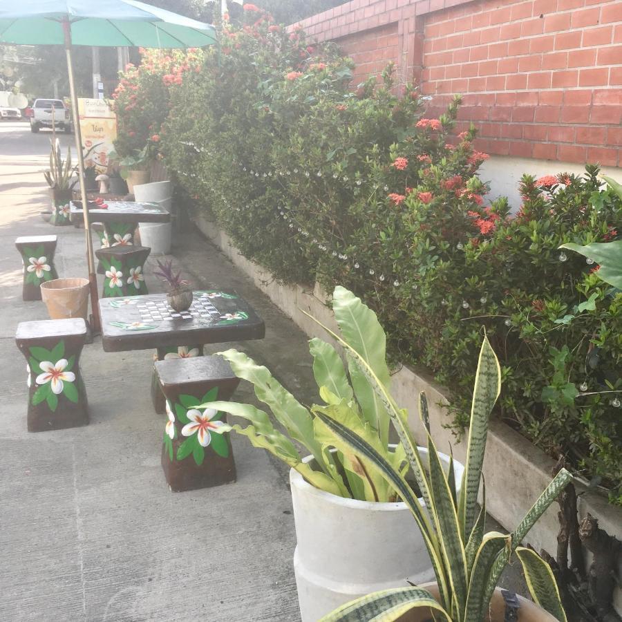 Baan Chang Guesthouse Ban Khlong Thewa Luaran gambar